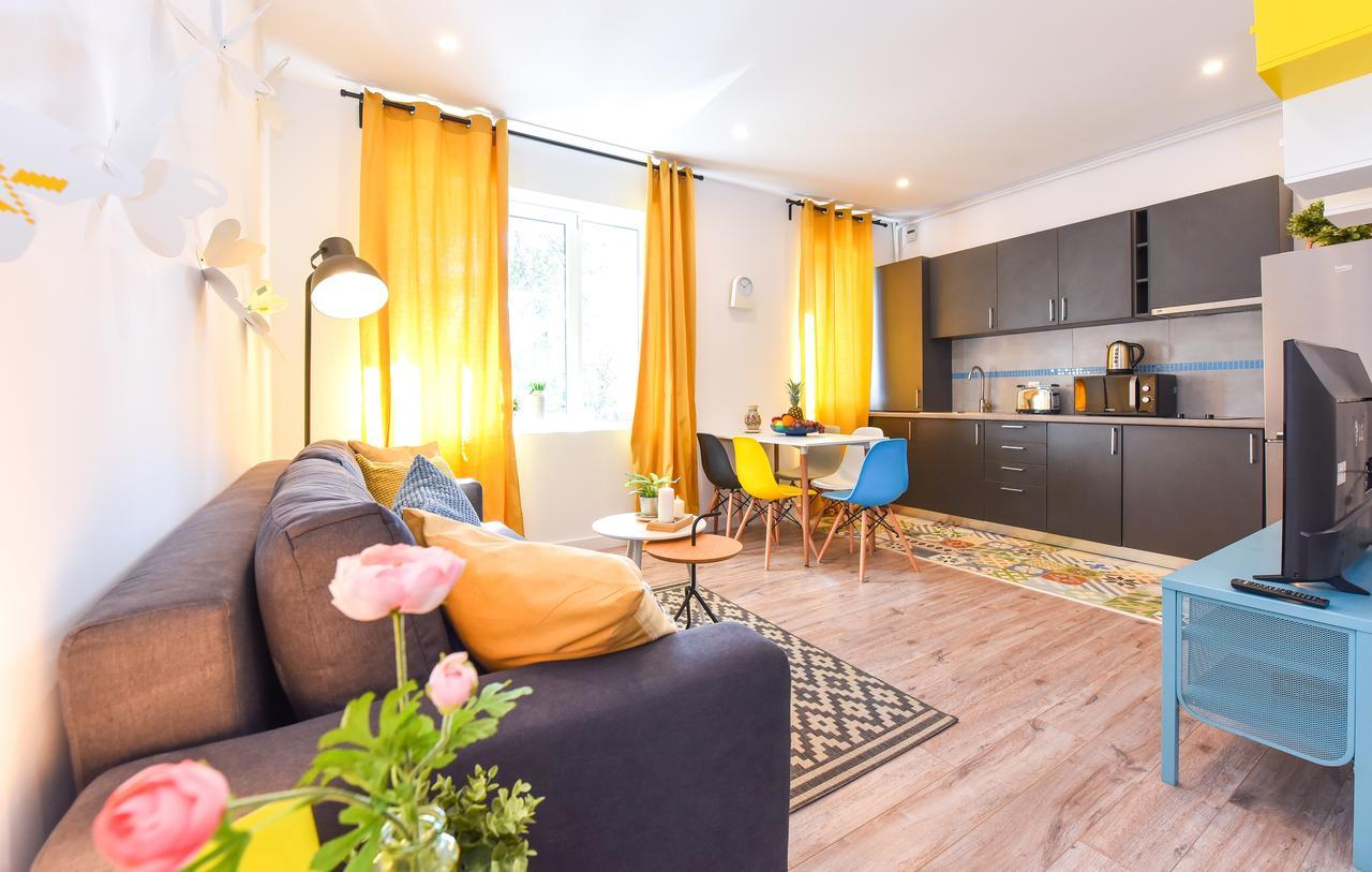 Parliament & River View Apartments บูคาเรสต์ ภายนอก รูปภาพ